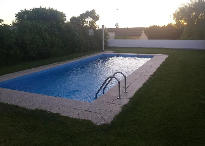 Casa Rural La Ermita Del Viso * Монтеррубио-де-Армунья